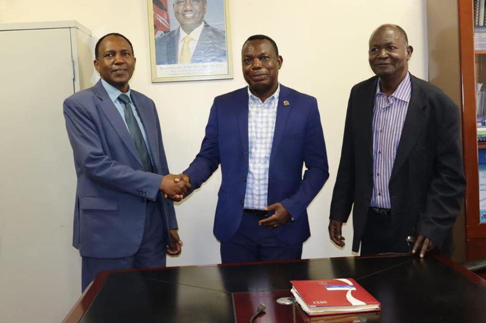 Prof Paul Wambua hosts Ho Technical University, Ghana VC, Prof. Ben Honyenuga. Looking on is Mr. CT Akumu