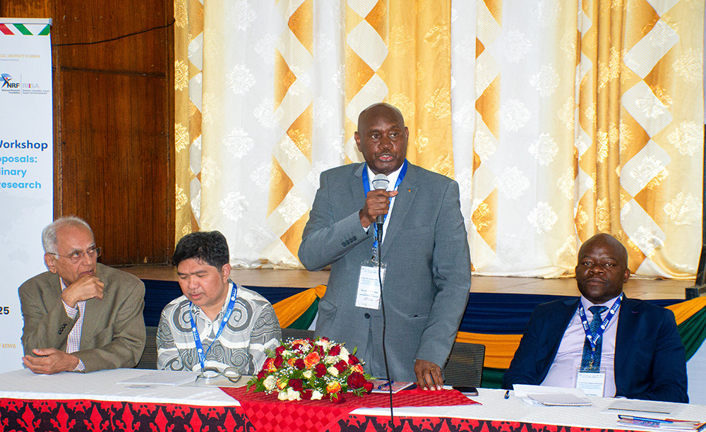 The VC, Prof. Benedict Mutua, speaks during the closing ceremony of the 2nd  East Africa Regional Workshop on Mastering Research Proposals