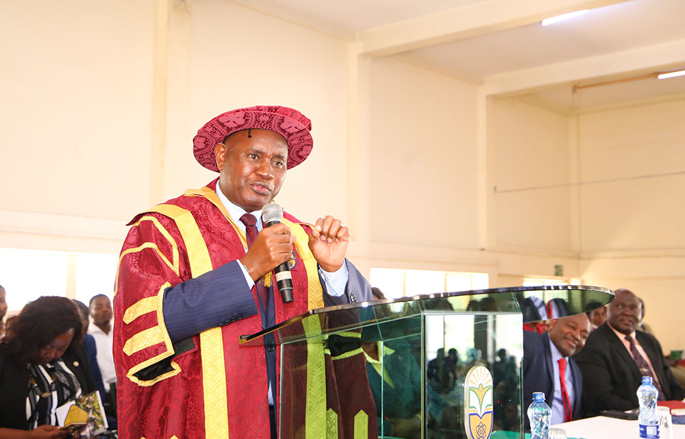 The Vice Chancellor Prof. Benedict Mutua speaking to the first years at the Main Hall