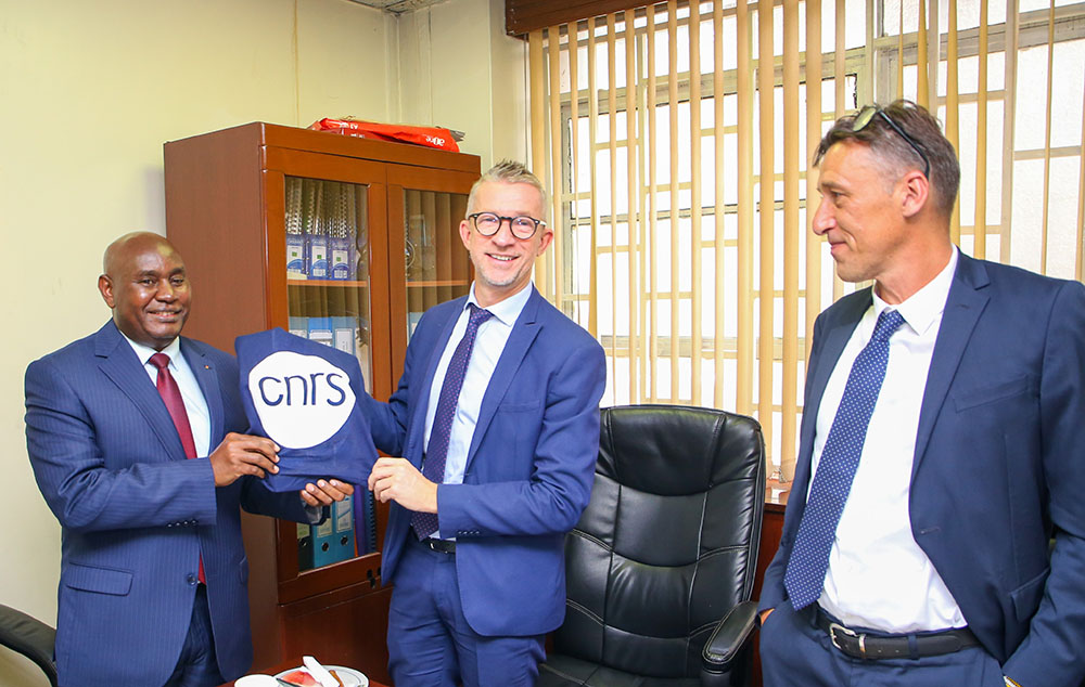 A delegation from the National Centre for Scientific Research, France that was led by Prof. Alain Mermet visited TU-K for a collaboration mission