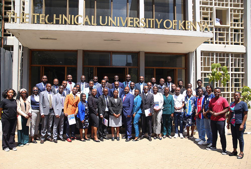 A Delegation from Kenya’s Defence Forces School of Education and Languages together with TU-K staff and students from French Section and French Club – La Famille Française when they recently visited the University.
